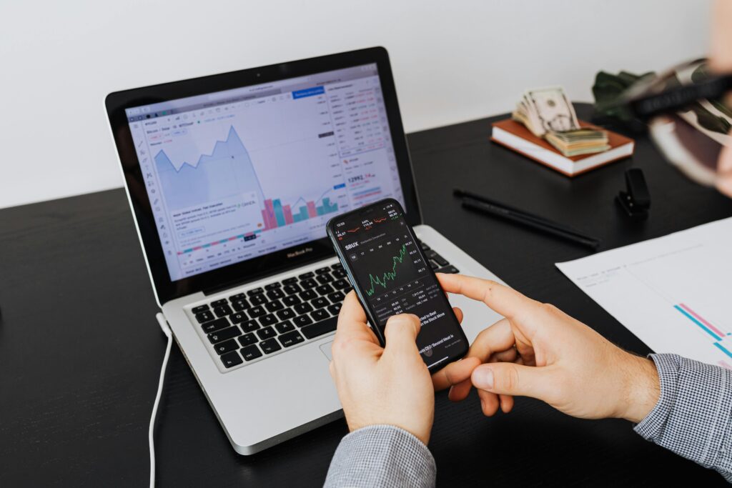 10 Best Passive Income Streams in 2025 us and uk guide