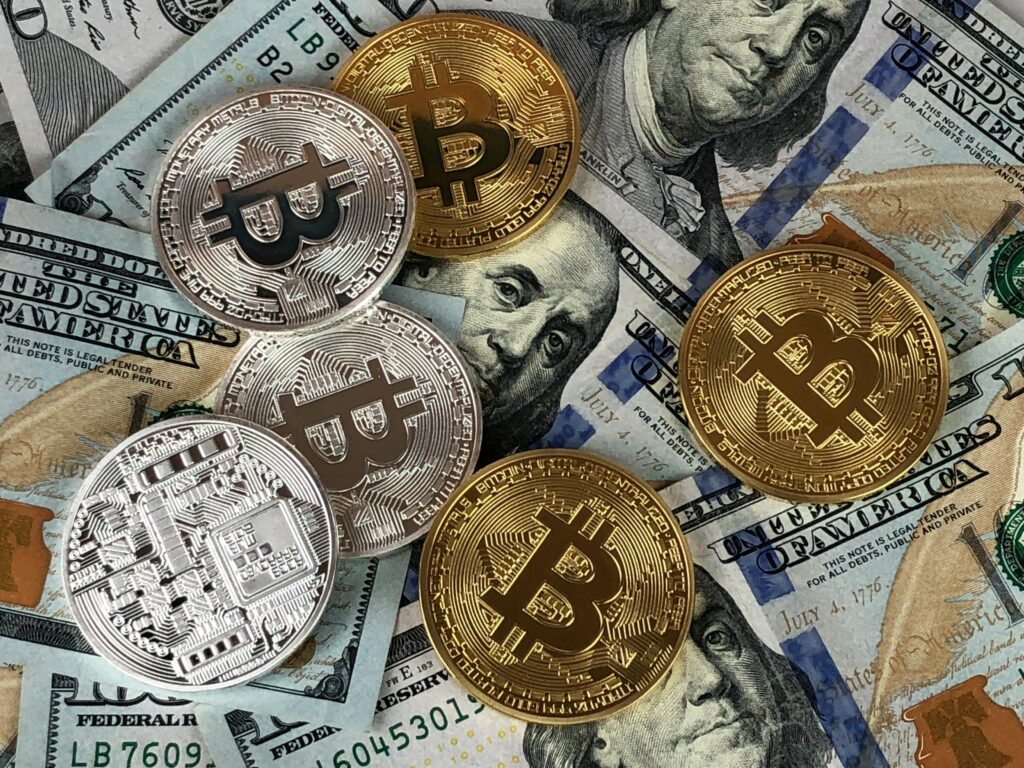 top cryptocurrencies to invest in 2025