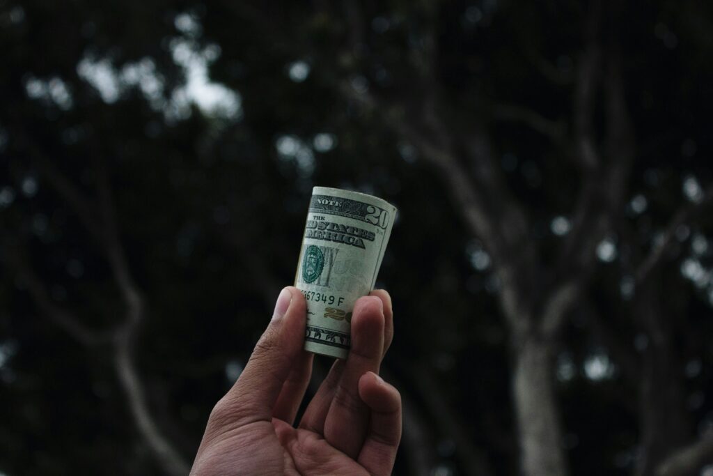 habits of financially successful people